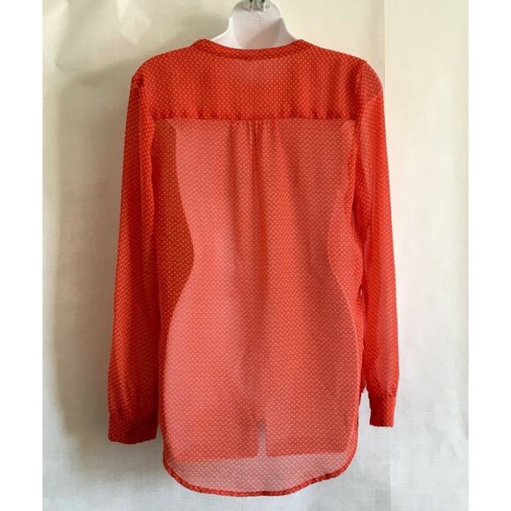 Old Navy Women's Size Sp Red/Beige Sheer Floral Geo. Hi-Lo Long Sleeved Blouse - Picture 2 of 10